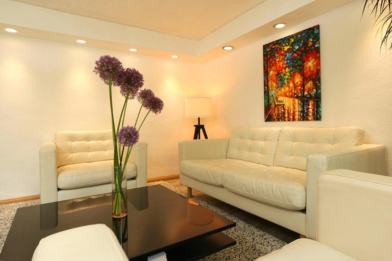 Cozy Souterrain-Half-Basement-Apartment Included 2 Bicycles Berlin Dış mekan fotoğraf